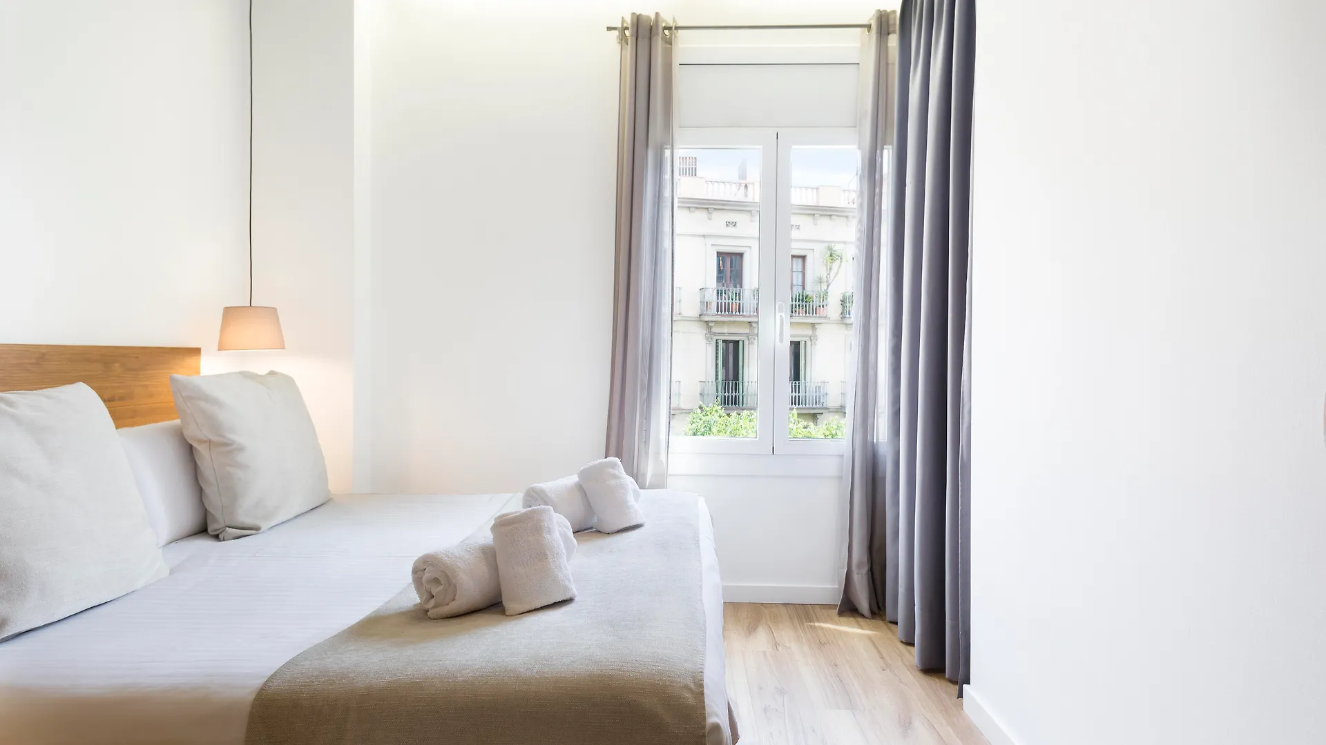 Amister Apartments Barselona İspanya