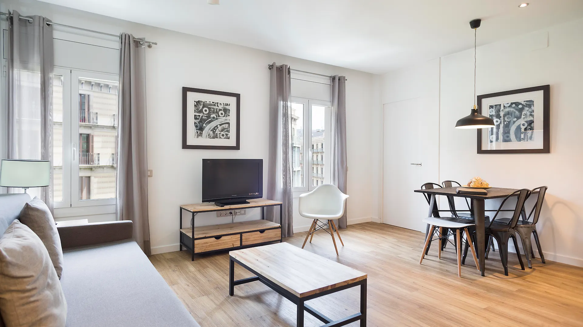 Amister Apartments Barselona